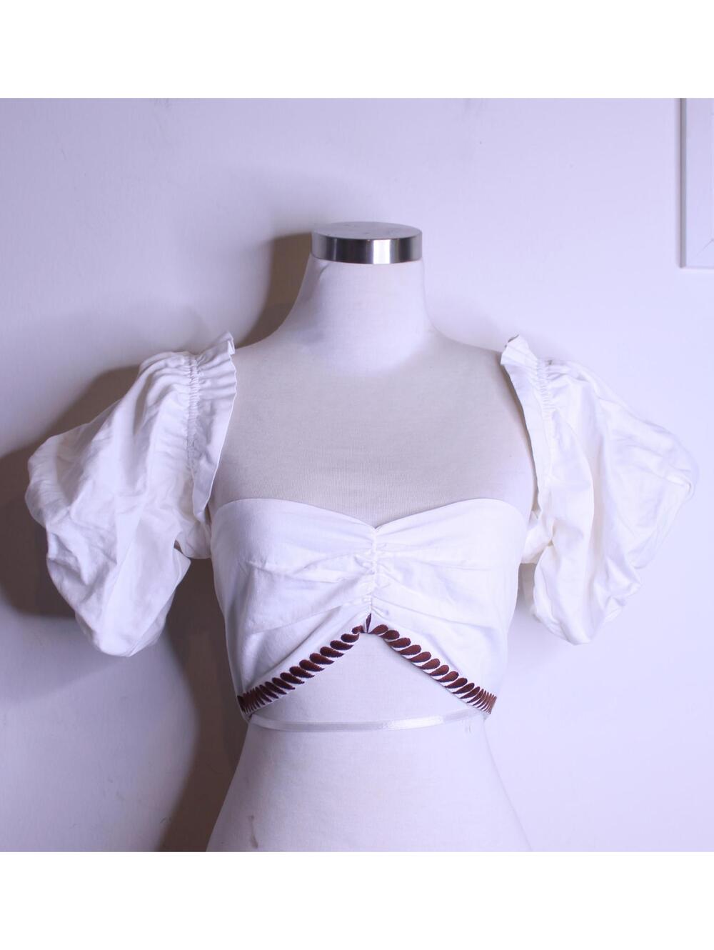 Herencia White Peasant Poof Sleeve Crop Top - Small